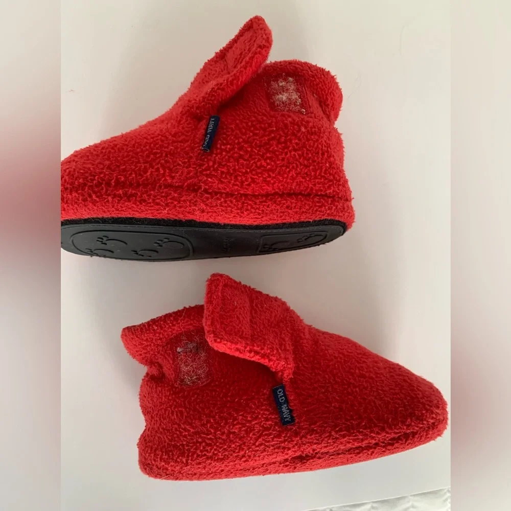 VTG Old Navy Red Fleece Booties Slippers Rubber Soles Soft Cozy Toddler Size
